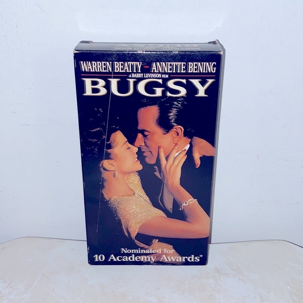 Bugsy VHS 📼 Warren Beatty & Annette Bening 🎭 a Berry Levinson Film 🎞​​​​
